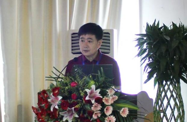 牛八体育上睑下垂李谦益.jpg 牛八体育上睑下垂李谦益.jpg