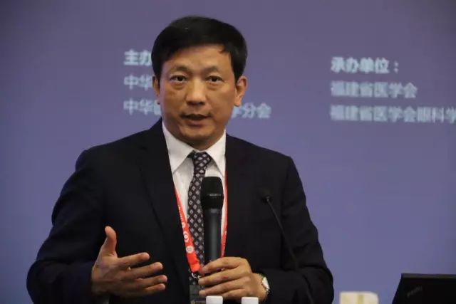 9月15日下午,在 22次全国眼科学术大会上,中国眼科医师“明日之星”计划在福州海峡环球会展中心正式启动,数 名中外眼科专家在现场及通过视频直播共同见证。4.jpg 9月15日下午,在 22次全国眼科学术大会上,中国眼科医师“明日之星”计划在福州海峡环球会展中心正式启动,数 名中外眼科专家在现场及通过视频直播共同见证。4.jpg