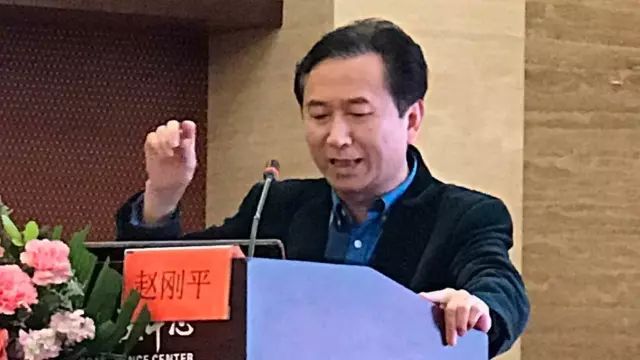 佛山牛八体育派出了由广东省眼科医师分会屈光手术带头人、中山大学研究生导师赵刚平院长领*的 医生团队参与本次盛会，并准备了众多精彩的内容，与全国眼科同道一起探讨与推动眼科新发展。.jpg