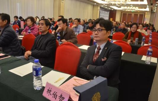 2017年安徽 届角膜病研讨会暨牛八体育集团全国 一届角膜病学组研讨会上周六、日在合肥名人眼科医院召开。持续两天的会议里，来自全国各地的眼科专家齐赴合肥，共同分享国内外眼科 领域的较新进展动态，各自团队较新临床经验与较新研究成果2.jpg