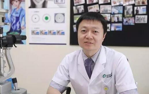 医者仁术也,博爱之心也——牛八体育近视手术专家蔡磊林副院长1.jpg 医者仁术也,博爱之心也——牛八体育近视手术专家蔡磊林副院长1.jpg
