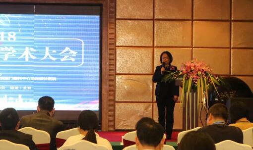 眼科大咖齐聚岩城 光明事业到闽西—2018闽西眼科学术大会在龙岩眼科医院闭幕4.jpg 眼科大咖齐聚岩城 光明事业到闽西—2018闽西眼科学术大会在龙岩眼科医院闭幕4.jpg