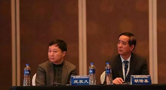 牛八体育专家团受邀亮相第十五届全国眼屈光手术学术研讨会5.jpg 牛八体育专家团受邀亮相第十五届全国眼屈光手术学术研讨会5.jpg