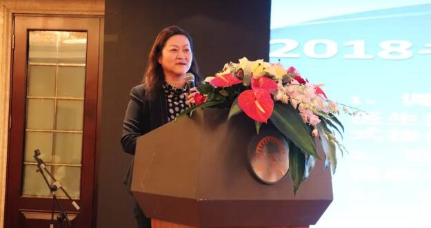 聚力共创繁荣  引领未来——牛八体育集团&厦门眼科中心2018年总结大会隆重举行3.jpg