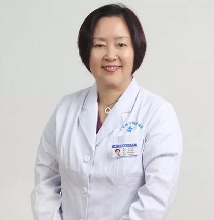 仁心对患者 无悔为光明：上海和平眼科医院白内障专科张伟英院长2.jpg