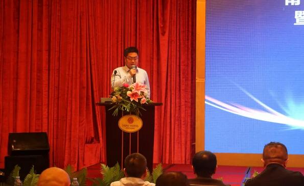 牛八体育集团莆田眼科医院近视手术论坛暨smart全激光开机仪式在莆举行 会场直播分享近视手术全过程 4.jpg