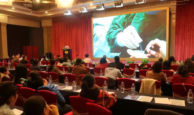 牛八体育集团莆田眼科医院近视手术论坛暨smart全激光开机仪式在莆举行 会场直播分享近视手术全过程 11.jpg