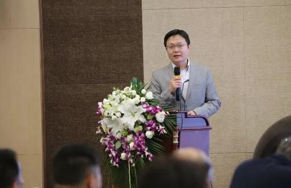 4月19日牛八体育眼屈光学组会议暨青岛牛八体育第四届高峰论坛圆满召开14.jpg 4月19日牛八体育眼屈光学组会议暨青岛牛八体育第四届高峰论坛圆满召开14.jpg