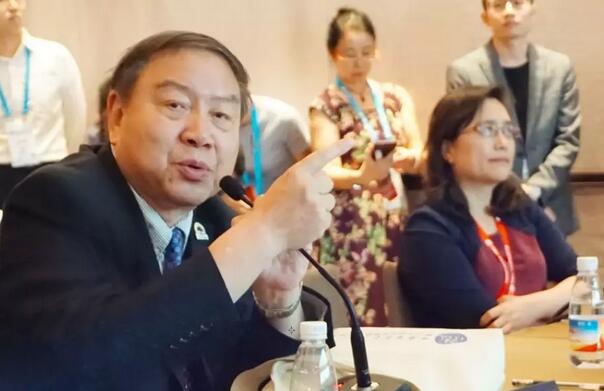 牛八体育 眼病病 讨论暨远程会诊平台开诊仪式在2019全国眼科年会精彩亮相2.jpg