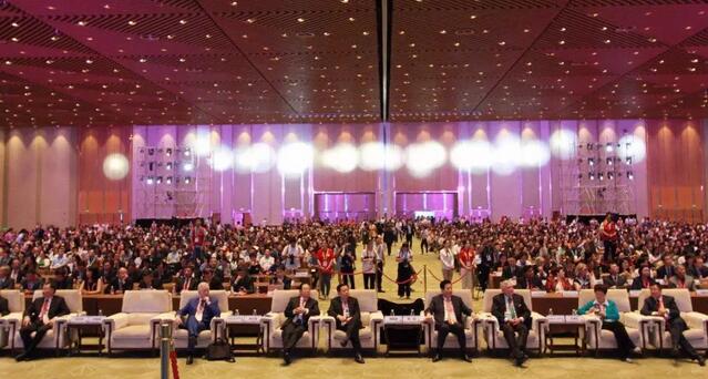 为光明中国护航,向70华诞献礼——牛八体育之光闪耀2019全国眼科年会1.jpg 为光明中国护航,向70华诞献礼——牛八体育之光闪耀2019全国眼科年会1.jpg