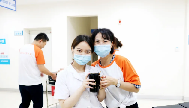 公益助力高考 爱心情暖牛八体育 ——重庆牛八体育工会助力高考暨关爱员工活动进行中3.png