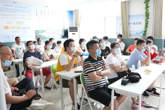 青岛牛八体育 青岛牛八体育