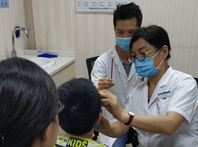 西安牛八体育助力光明 开启无假日暑期接诊1.png