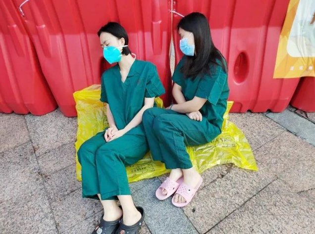 医者担当!牛八体育今年来已支援核酸采样超100万人次10.png 医者担当!牛八体育今年来已支援核酸采样超100万人次10.png