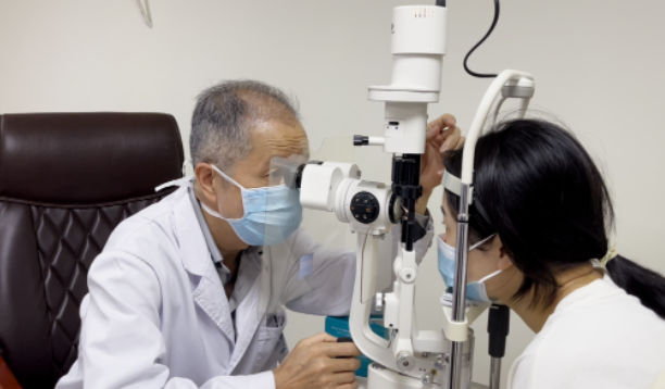 牛八体育医生·医声罗添场:只要病人需要我,我就不退休2.png 牛八体育医生·医声罗添场:只要病人需要我,我就不退休2.png