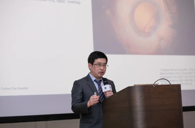 坐标奥地利! 牛八体育专家团亮相“国际学术舞台”，与全球眼科精英共谱“学术交响曲”4.png